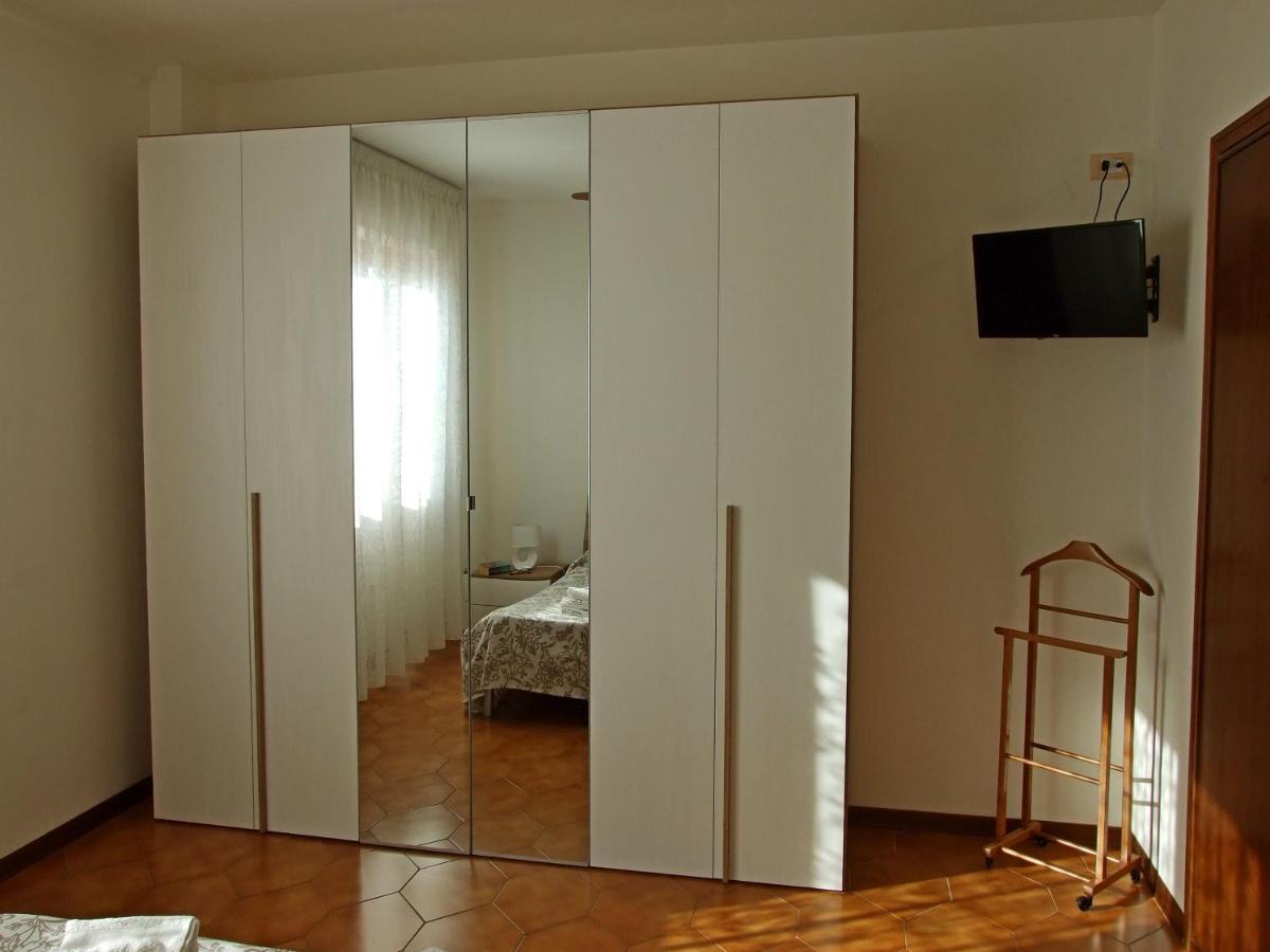 Appartamento Giotto - Free Parking Livourne Extérieur photo