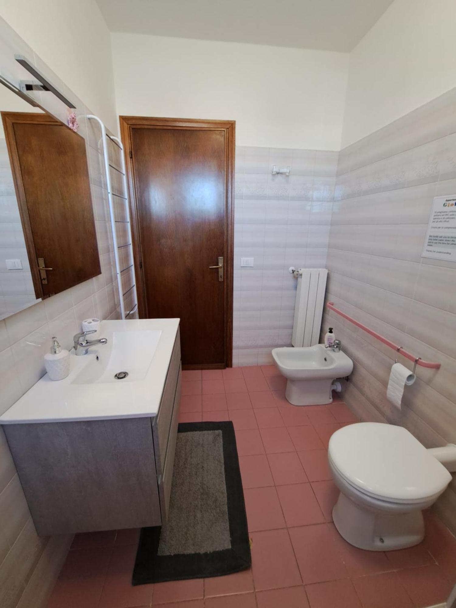 Appartamento Giotto - Free Parking Livourne Extérieur photo